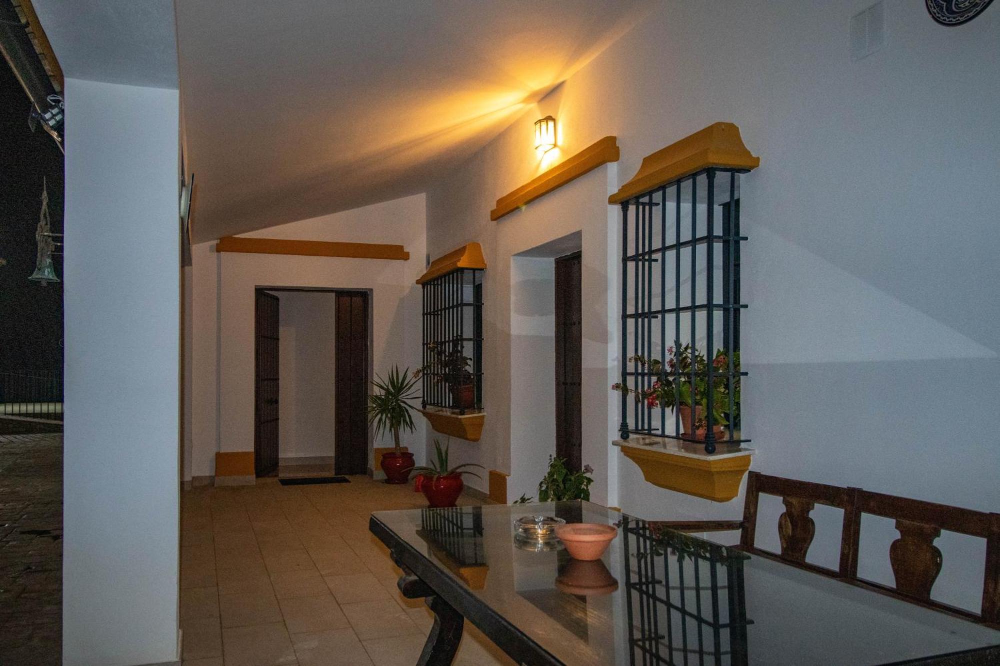 Cortijo San Antonio De Trejo Villa Setenil De Las Bodegas Luaran gambar